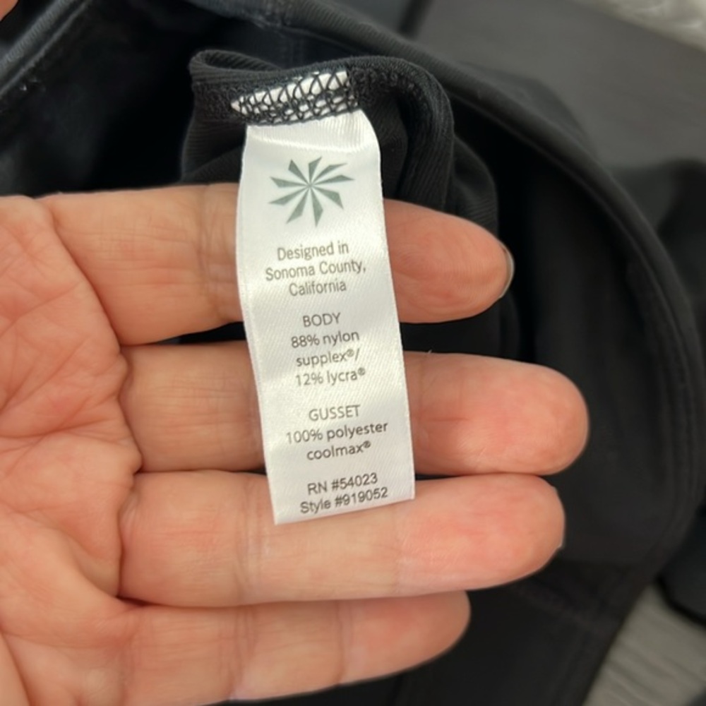 Athleta - Picture 7 of 8
